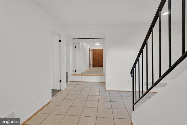 Foto del edificio - 10112 Pasture Gate Ln