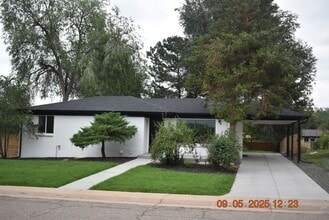 Building Photo - 6526 S Elmwood St