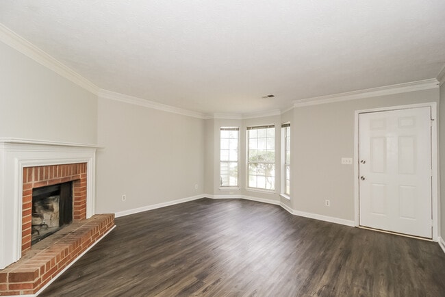 Building Photo - 5621 Stonington Trace Pkwy