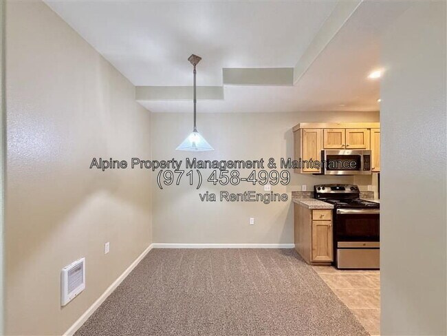 Building Photo - 22836 SW Forest Creek Dr