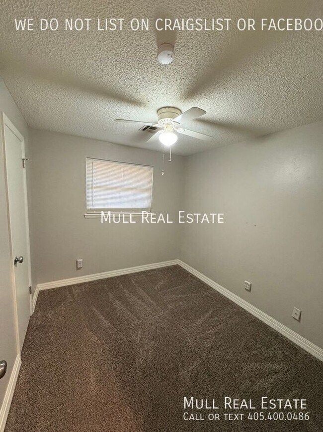 Foto del edificio - 817 Arnold Ave