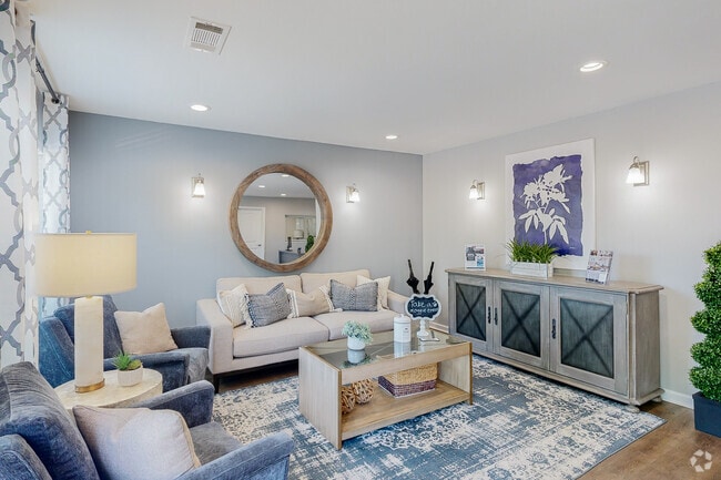 Lobby - Portofino Apartments