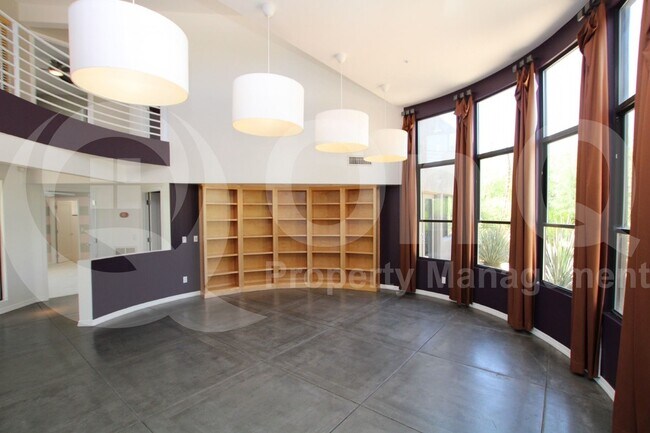 Foto del edificio - 5844 E Carefree Mountain Dr