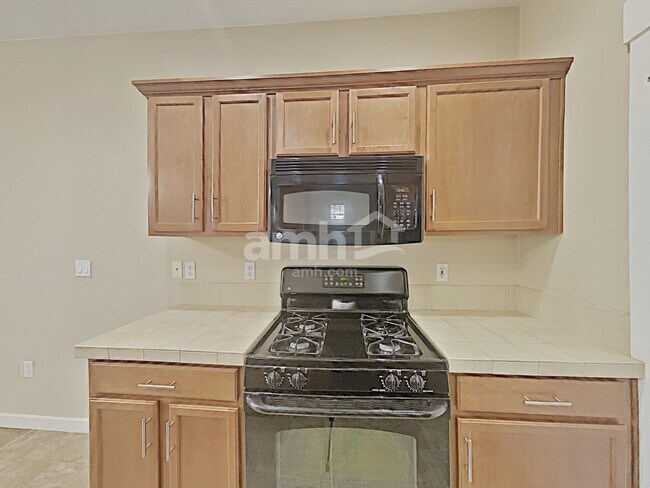 Foto del edificio - 1221 Canal Avenue SE