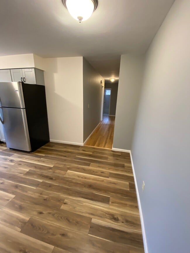 Building Photo - 799 Sergeant Palmateer Way