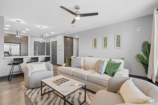 Foto del edificio - 3025 Charlotte Ave