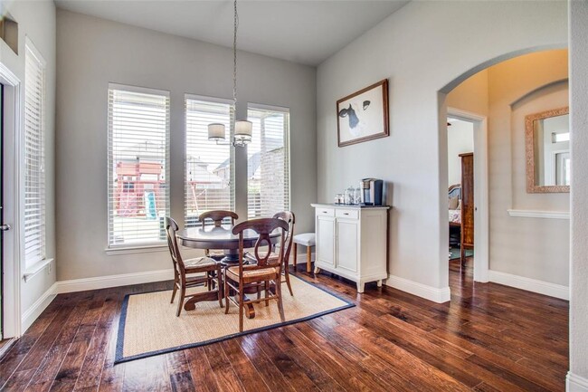 Foto del edificio - 3020 Spring Creek Trail