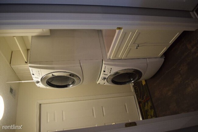 Building Photo - 2 br, 2 bath Condo - 3637 Stoneway Pt