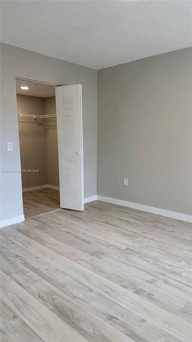 Foto del edificio - 4171 N Haverhill Rd
