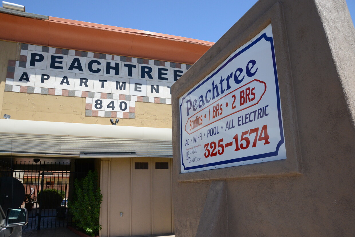 Foto del edificio - 840 N Alvernon Way