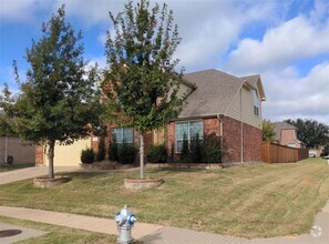 Building Photo - 4401 Vista Glen Ct
