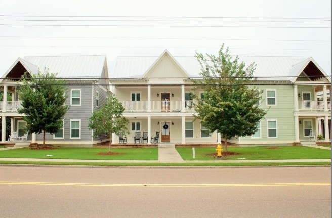 Foto principal - 310 Bramlett Blvd