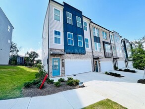 Building Photo - 1399 Creekside Cir NW