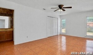 Foto del edificio - 6107 Calderwood St