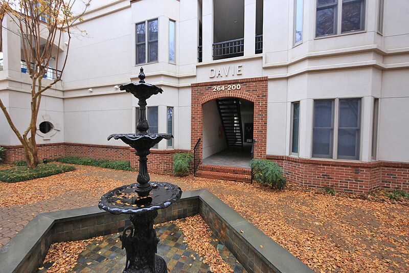 256 E Davie St, Raleigh, NC 27601 Townhome Rentals in Raleigh NC
