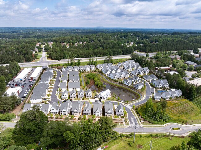 Building Photo - Hayloft Suwanee