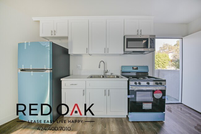Foto del edificio - 2136 Cove Ave