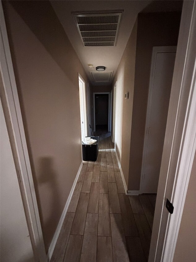 Building Photo - 1235 Chalk Rock Dr