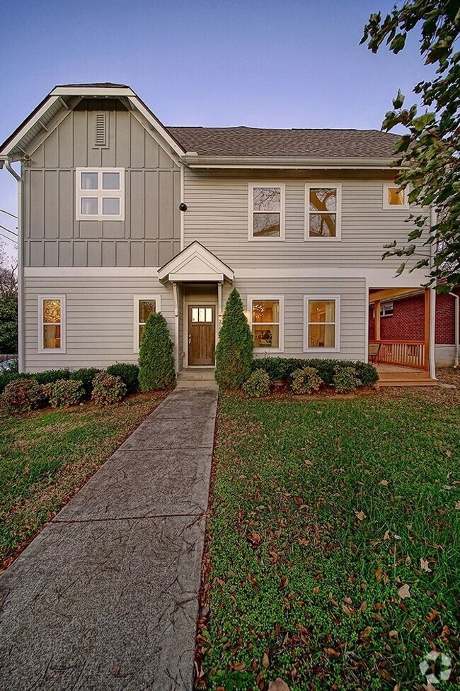 Building Photo - 217 N 9th St
