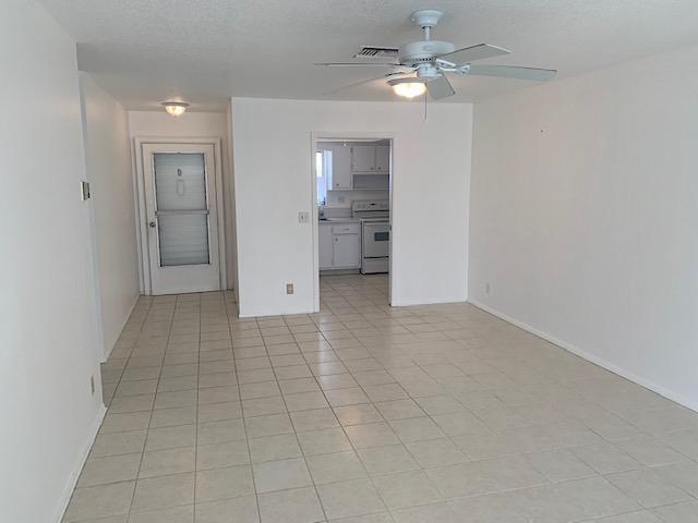 Building Photo - 2945 Crosley Dr W