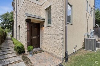 Building Photo - 3321 Rosedale Ave