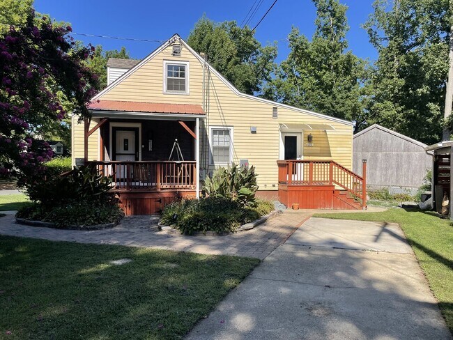 Building Photo - 4117 71st Ave