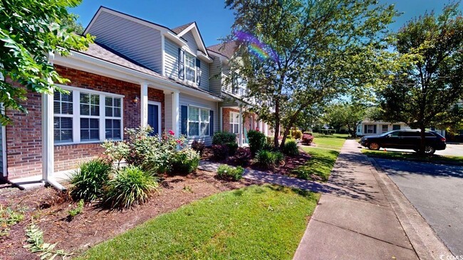 Building Photo - 1000 Pembroke Ct