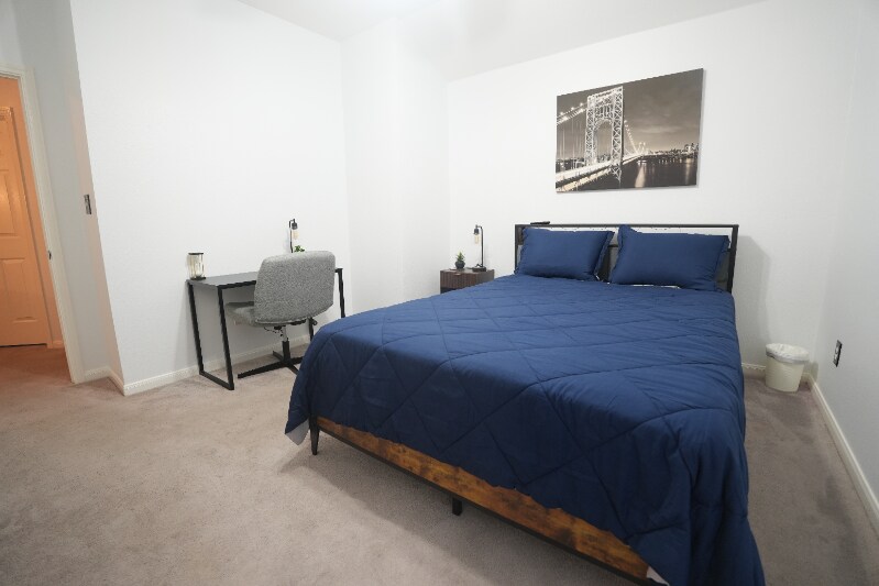 Foto principal - 1500 Mexican Heather Ct