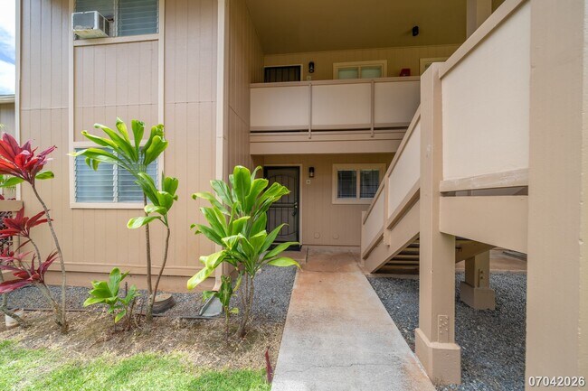 Foto del edificio - Rarely available ground floor townhome unit! 2 bdrm/2 bath/1 parking at Waiau Gardens Villa in Pe...