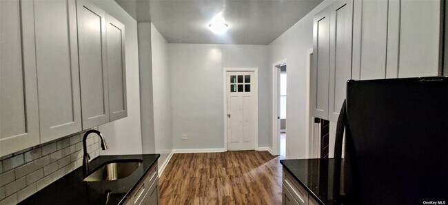 Foto del edificio - 260 E 26th St