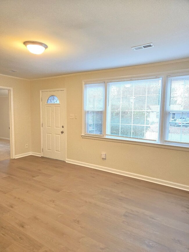 Photo - Lovely 3 Bedroom in Portsmouth House