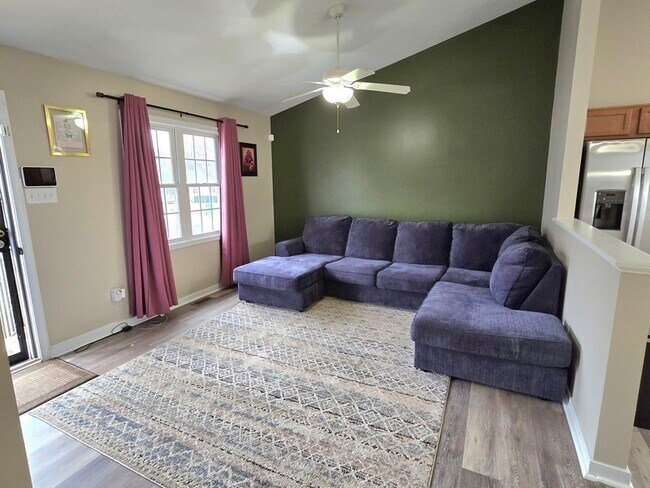 Foto del edificio - 4612 Raspberry Patch Ln