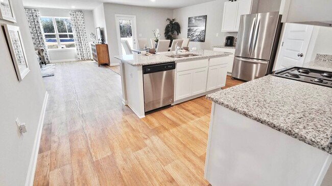 Building Photo - 10365 Zenyatta Lp