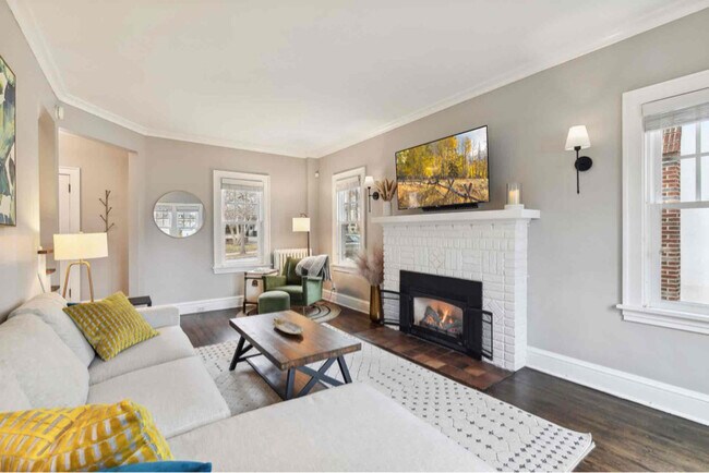 Foto del edificio - 4615 Zenith Ave S