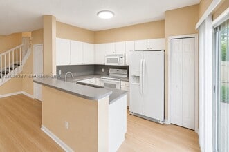 Building Photo - 8526 NW 107th Passage