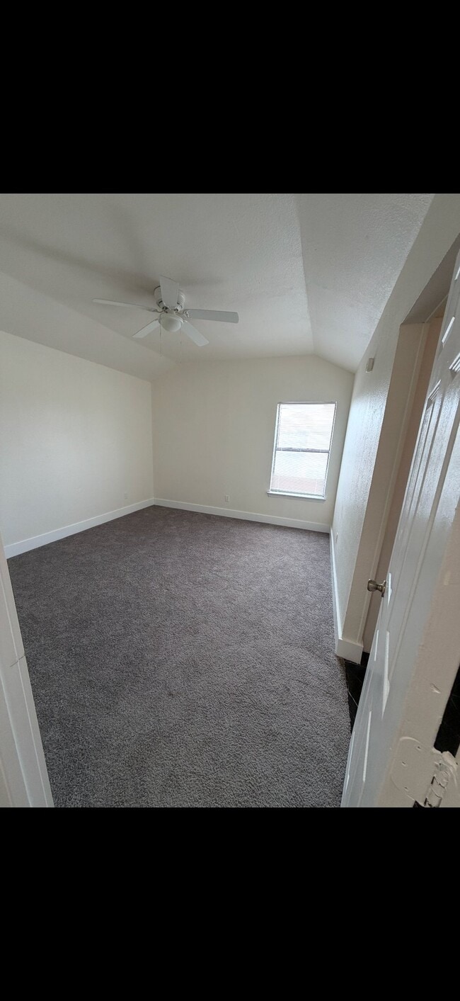 Photo - 2710 Sherry St (Arlington, TX) Apartment