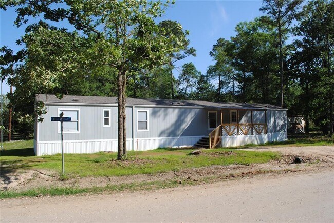 Building Photo - 108 Hunters Glen
