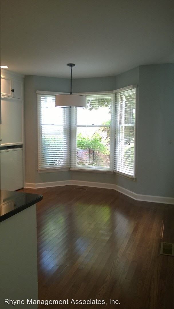 Foto del edificio - 2818 Wayland Dr