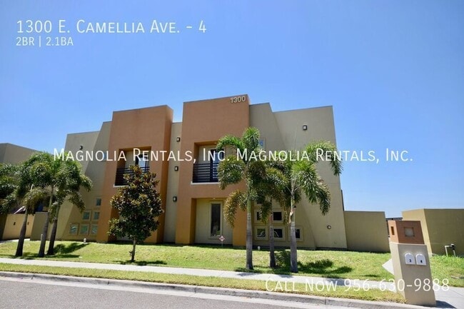 Building Photo - 1300 E Camellia Ave