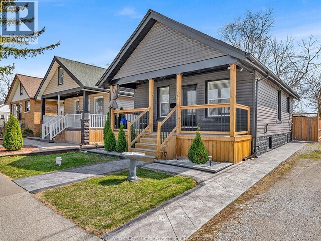 Building Photo - 561 Ellis St