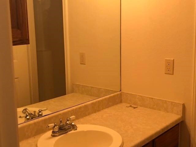 Building Photo - 8710 McPherson Rd