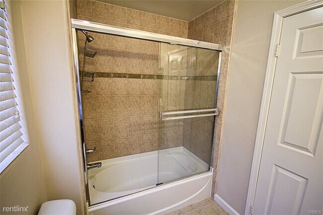 Foto del edificio - 3 br, 3 bath Condo - 879 Michigan Blvd Unit N
