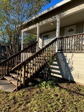 Building Photo - 110 Roseville St