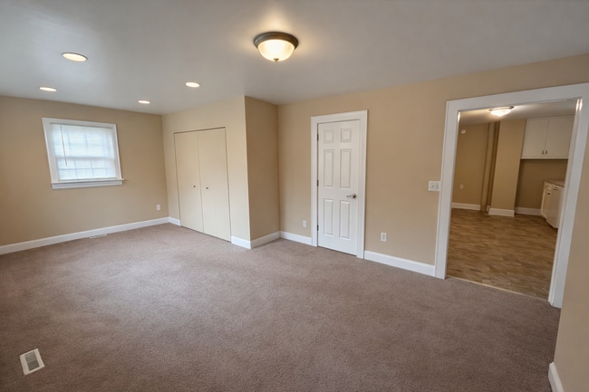 Building Photo - 4019 Michigan Ave NW