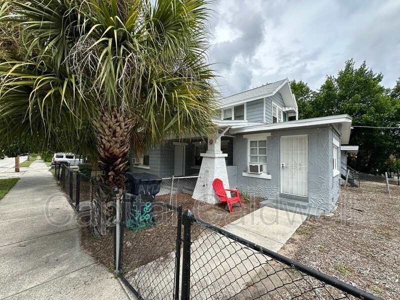 Foto del edificio - 1028 E 17th Ave