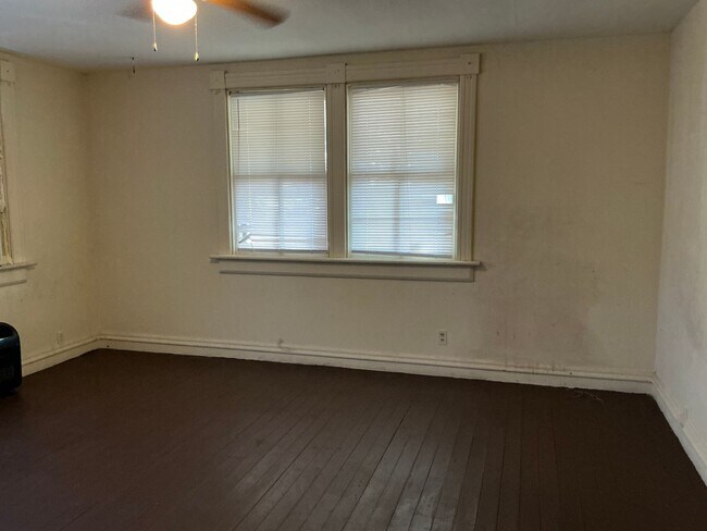 Foto del edificio - 521 Folks St