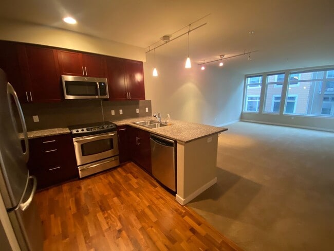 Photo - 180 Harbor Square Loop NE (Bainbridge Island, WA) Apartment