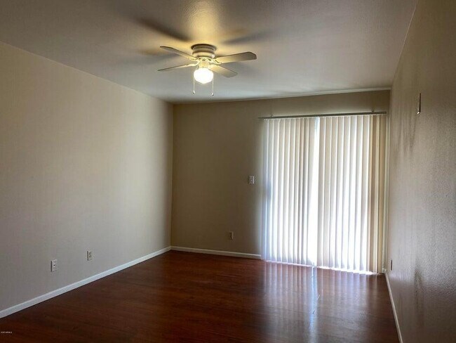 Foto del edificio - 2231 W Fremont Dr