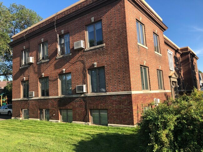 Foto del edificio - 3807 2nd Ave S