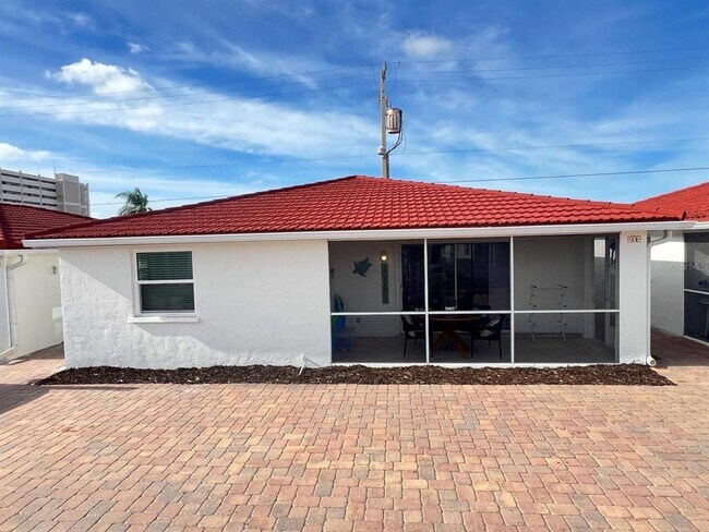 Building Photo - 6154 Midnight Pass Rd